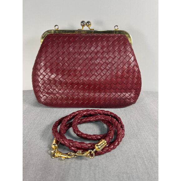 Talbots Gold Ball Kiss lock Closure Red Weave Clutch Crossbody Bag. - Picture 13 of 15
